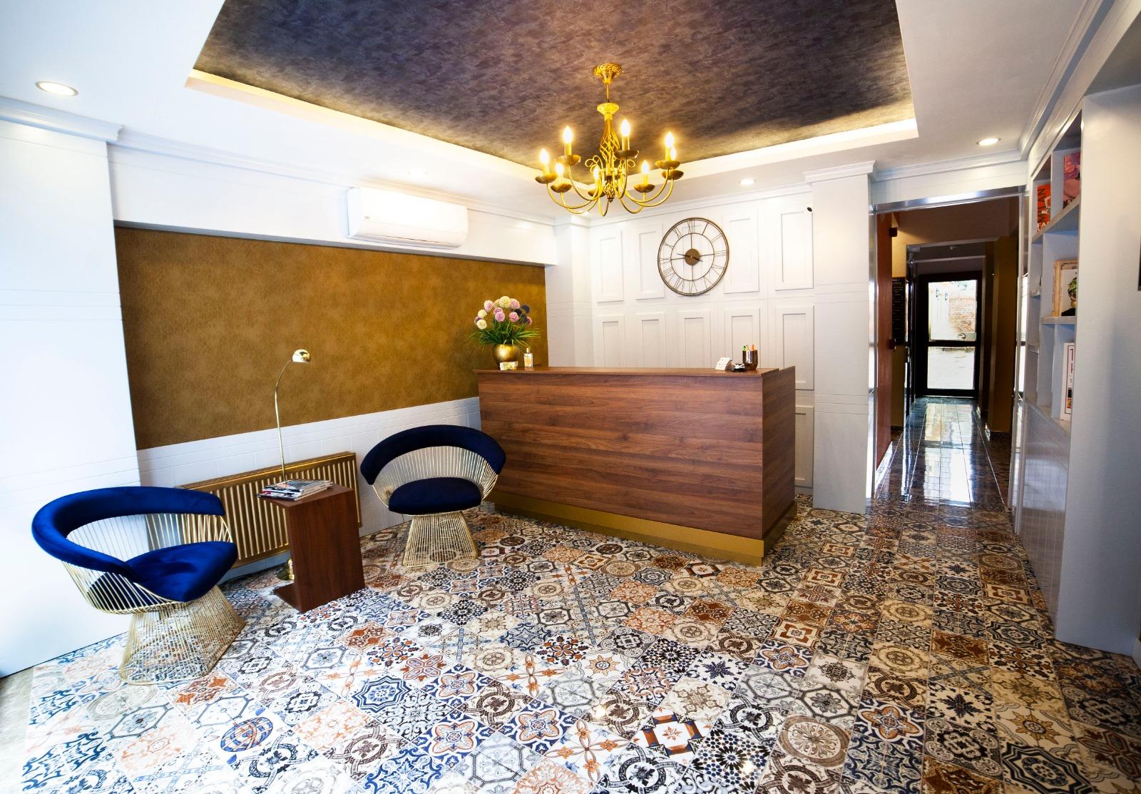 Set Ozer Hotel
