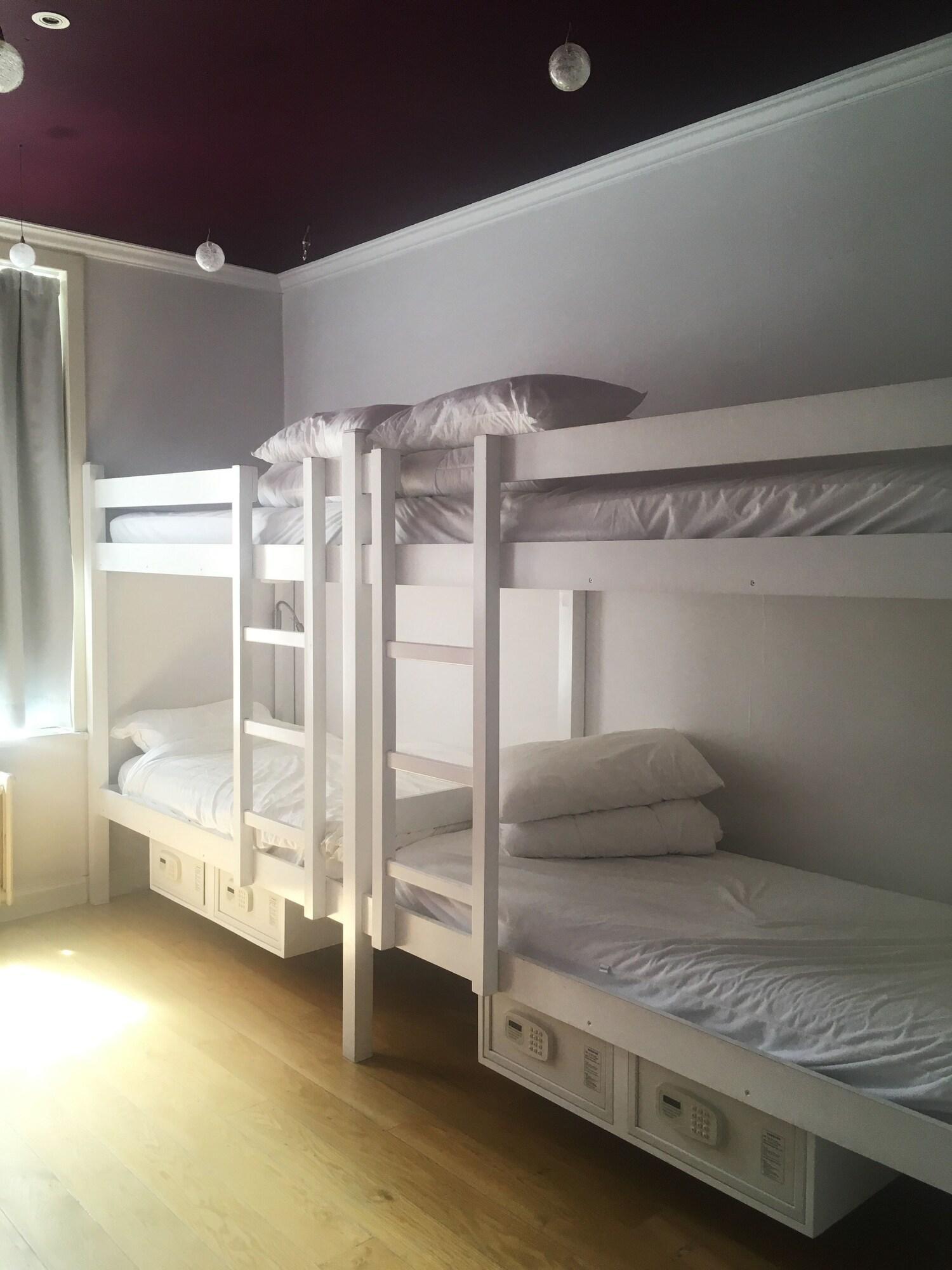 Hostel Lybeer Bruges