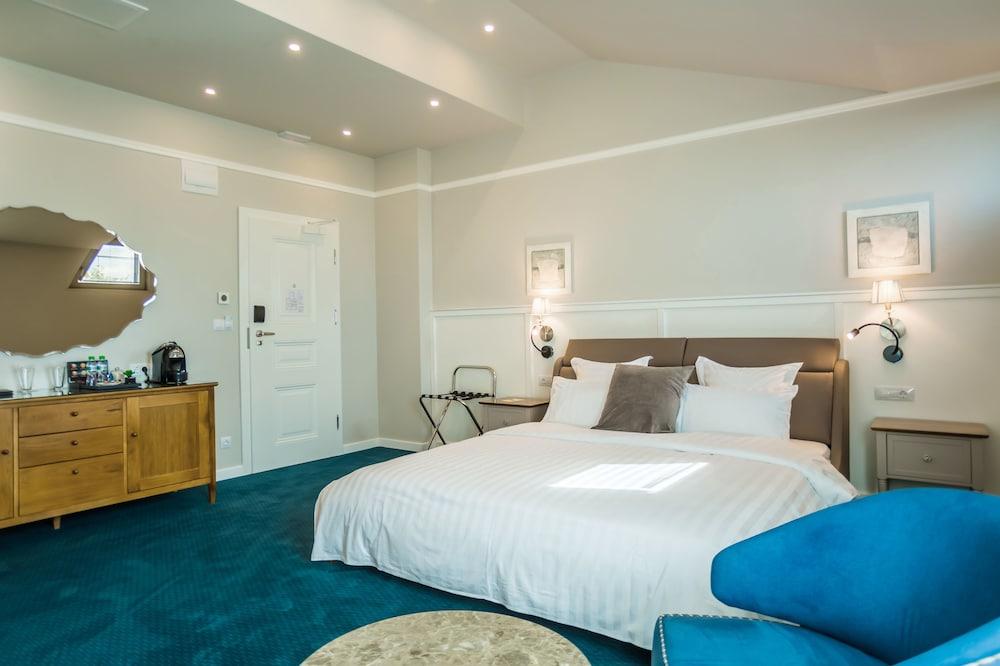Boutique Hotel And Villa Promenade