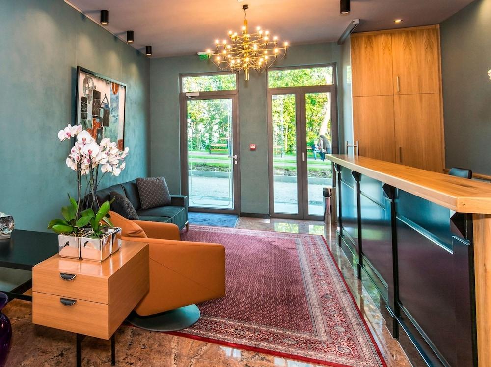 Boutique Hotel And Villa Promenade