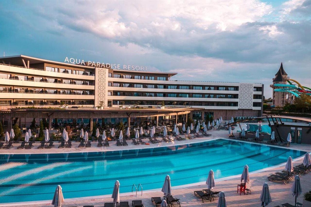 Aqua Paradise Resort