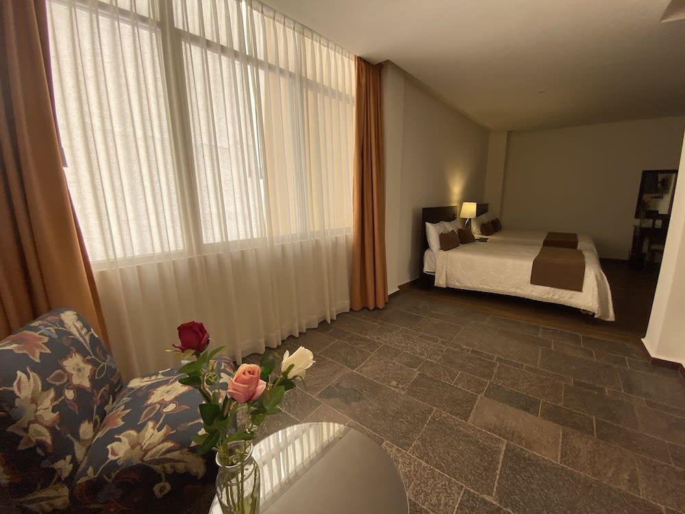 Hotel Casa Faroles