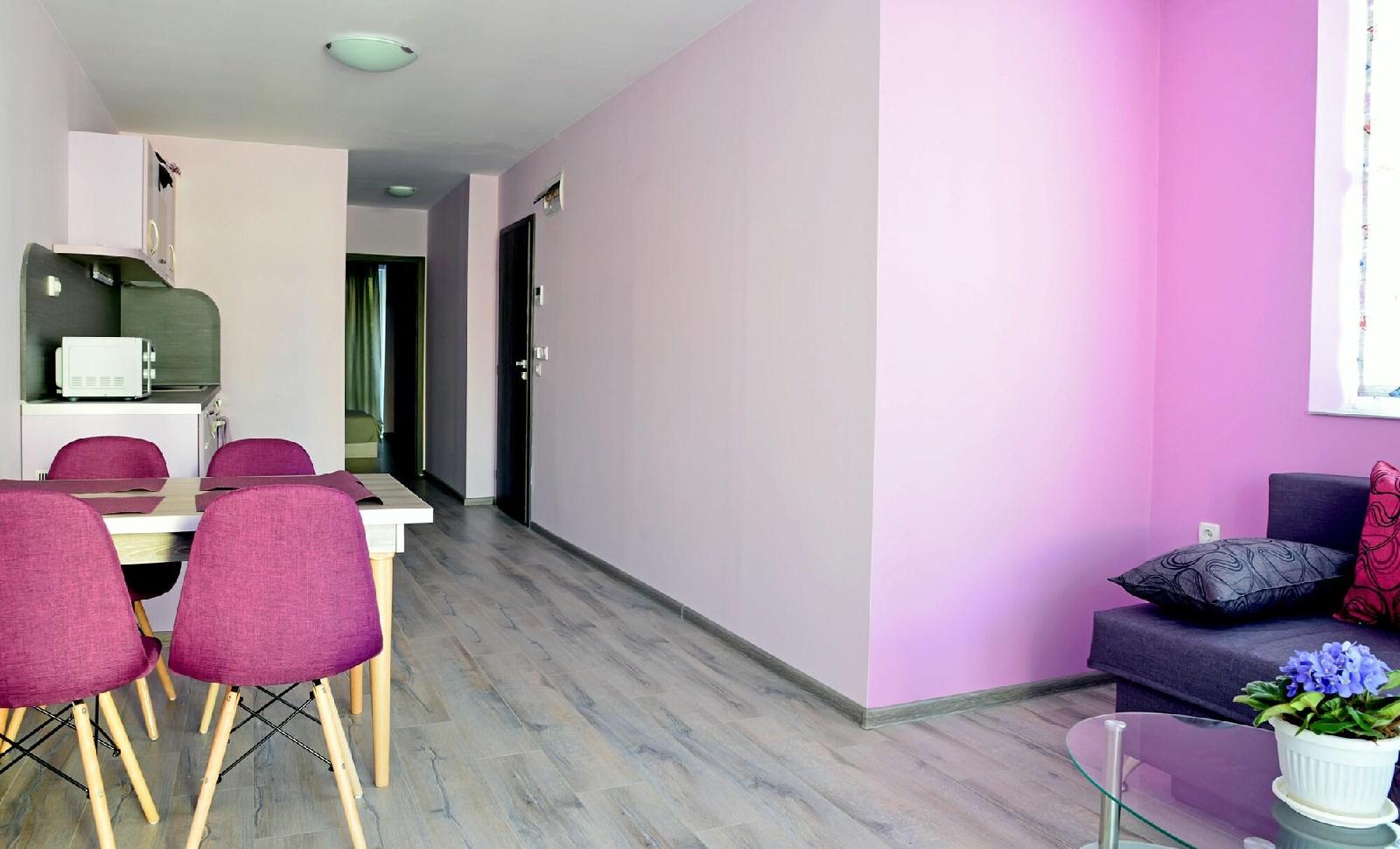 Visito Apart House