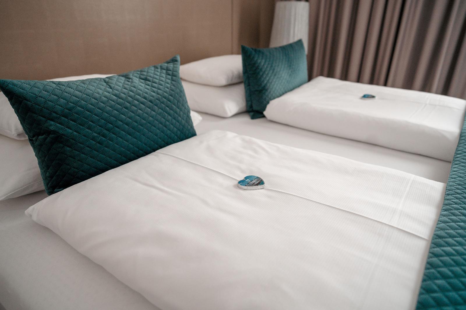 Hotel Seven