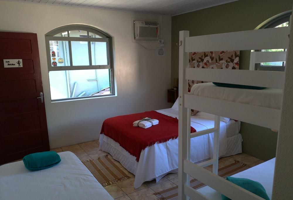 Joinville Hostel & Pousada