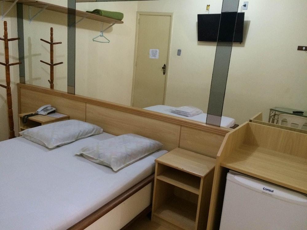 Girassol Carioca Hostel & Hotel by OYO Rooms