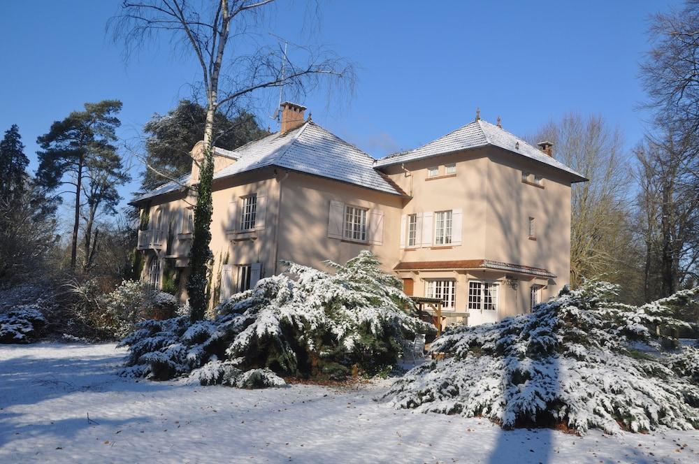 Domaine De Bramefaon