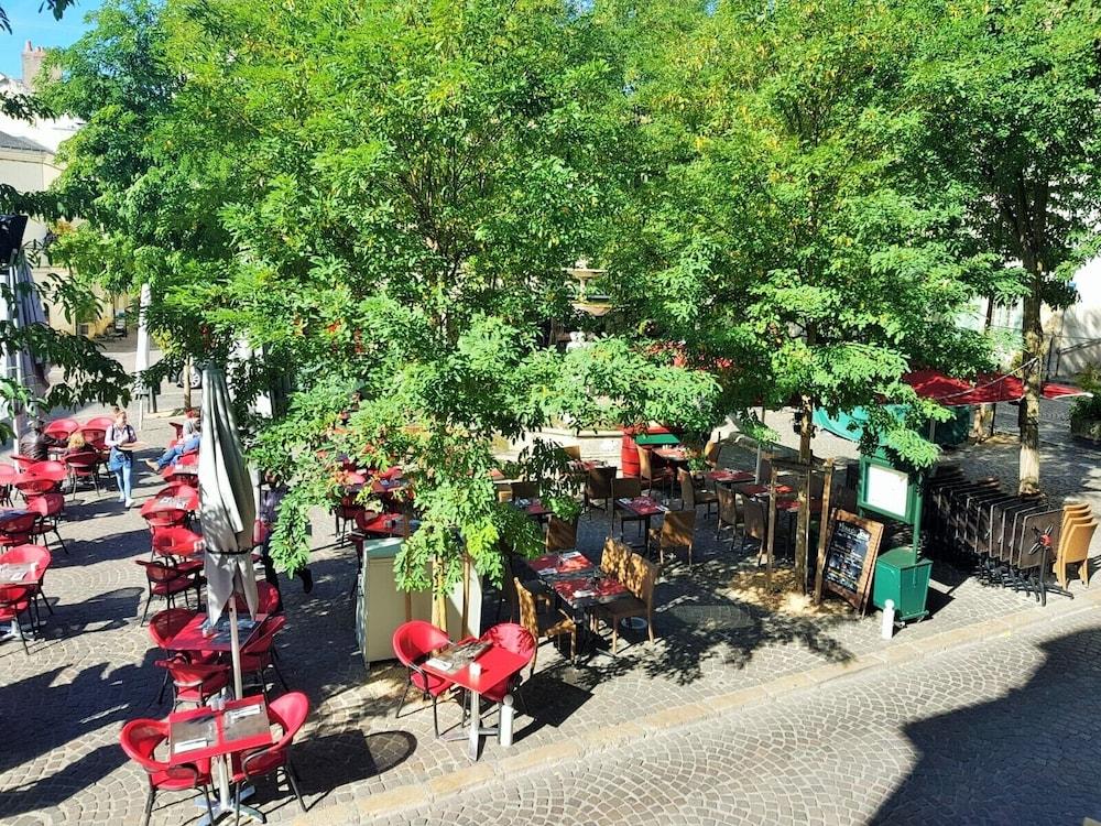 Hotel Du Cafe Des Arts