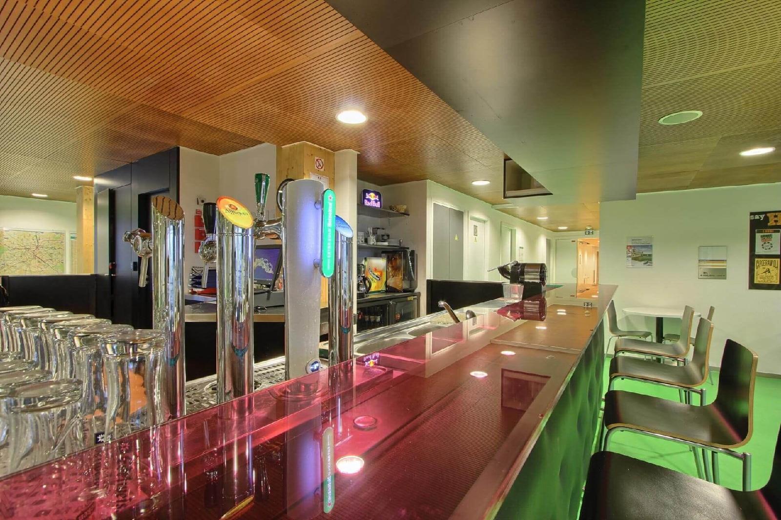 Auberge de Jeunesse Paris - Yves Robert