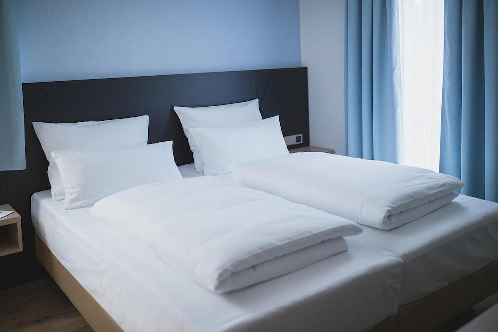 Hotel U7