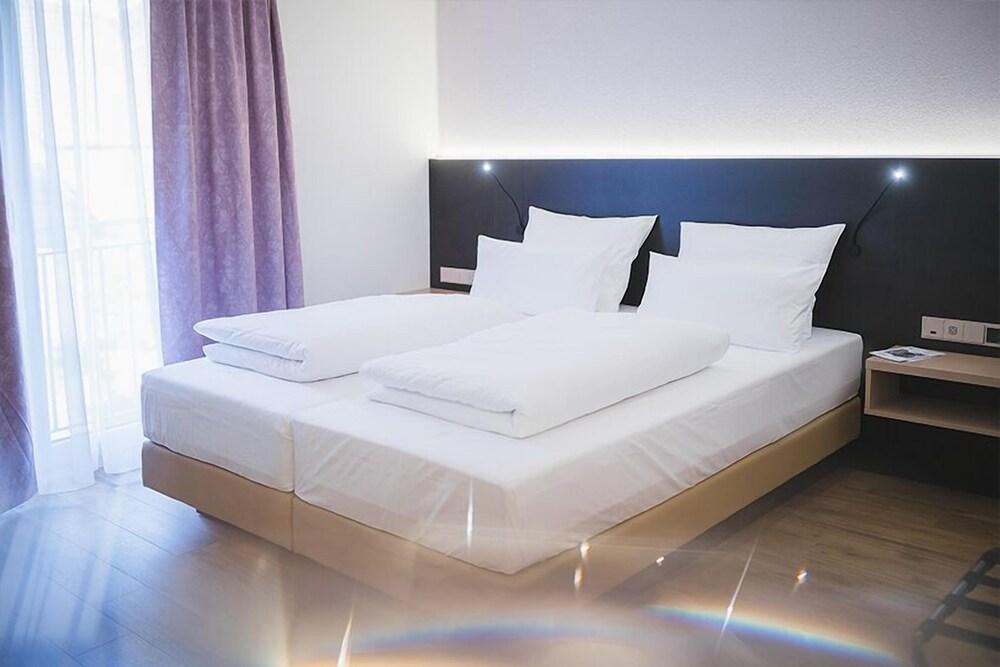 Hotel U7