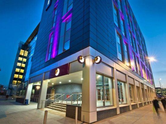 Premier Inn Leeds City Centre Whitehall Road Hotel