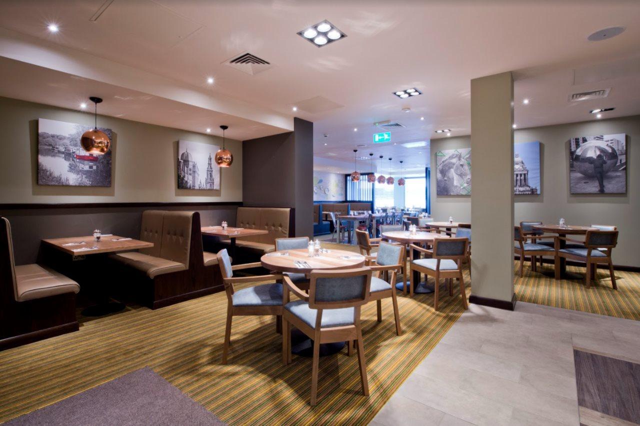 Premier Inn Leeds City Centre Whitehall Road Hotel