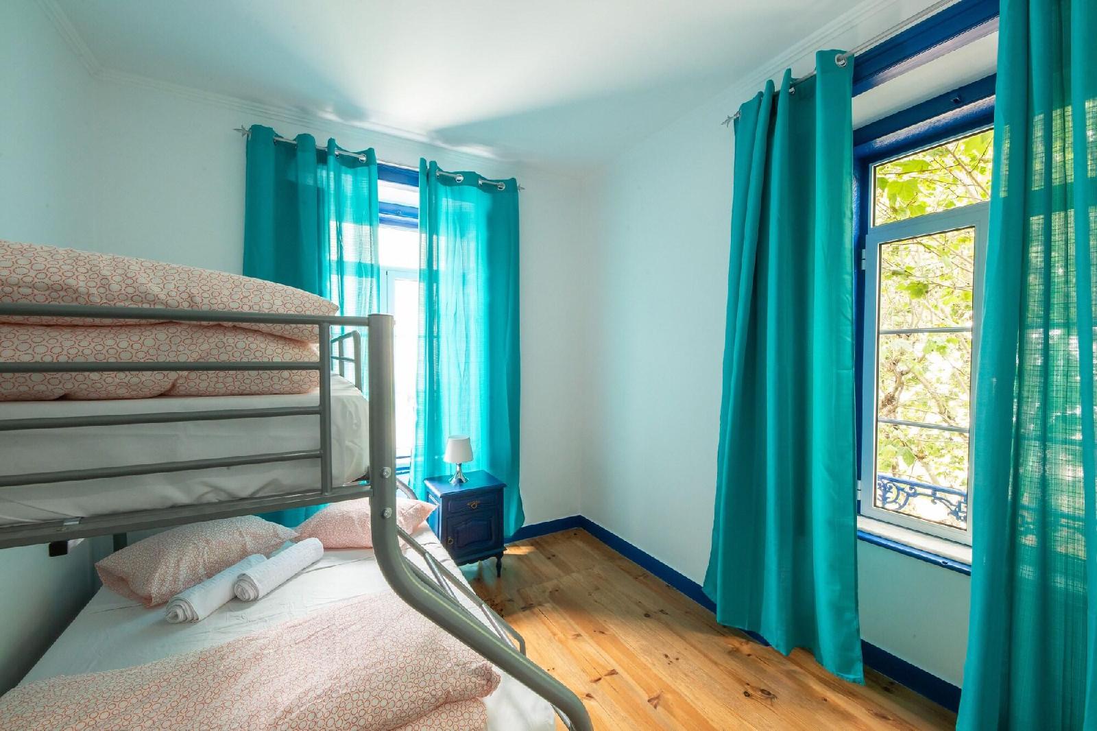 Help Yourself Hostels Parede