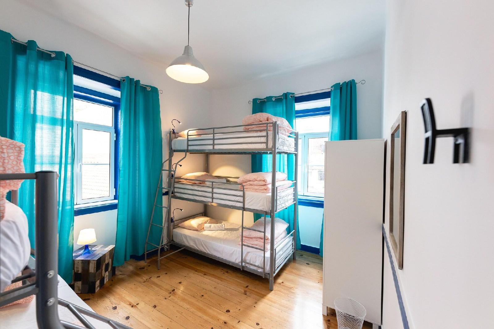 Help Yourself Hostels Parede