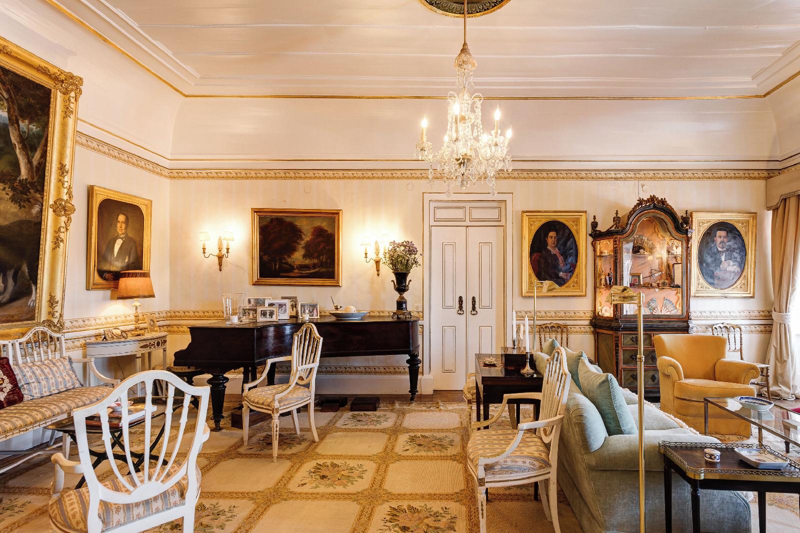Casa De Santiago