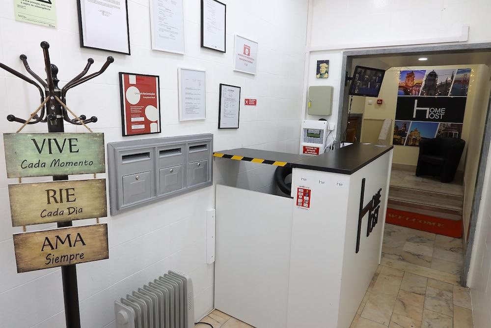 Lisbon Home Host - Hostel