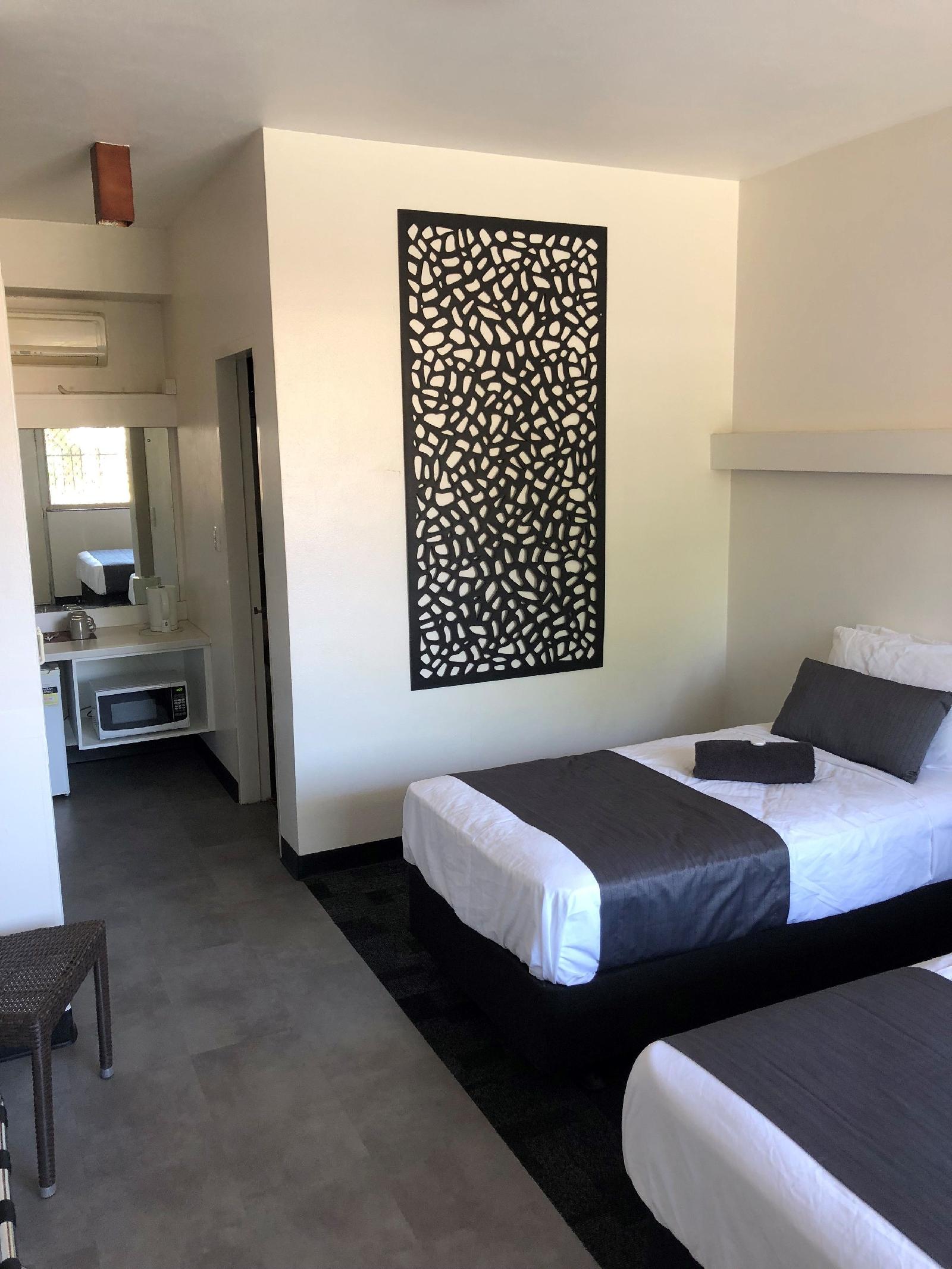 The Stuart Hotel Motel