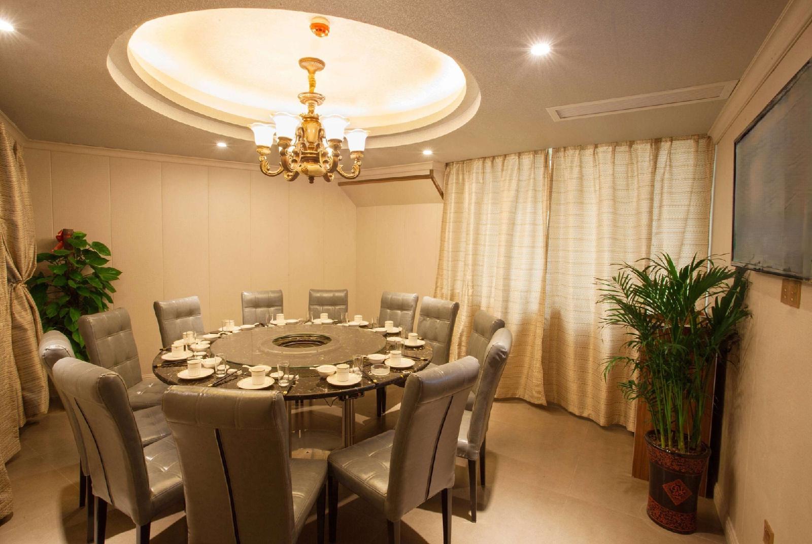 Days Hotel Yishun Guilin