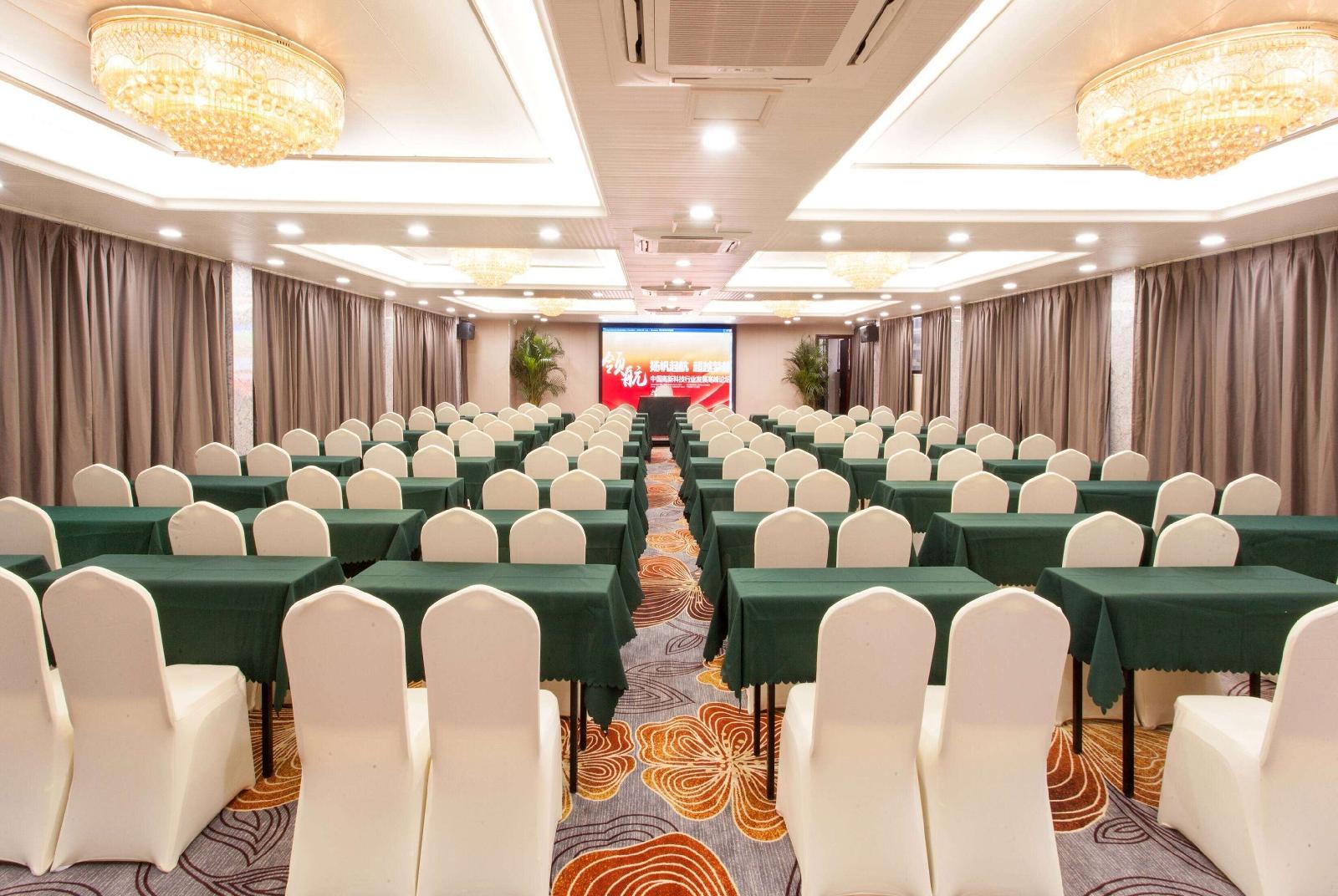Days Hotel Yishun Guilin