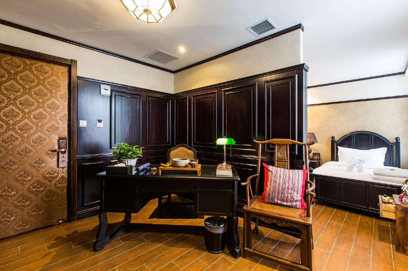 Hui Hua Gong Theme Hotel