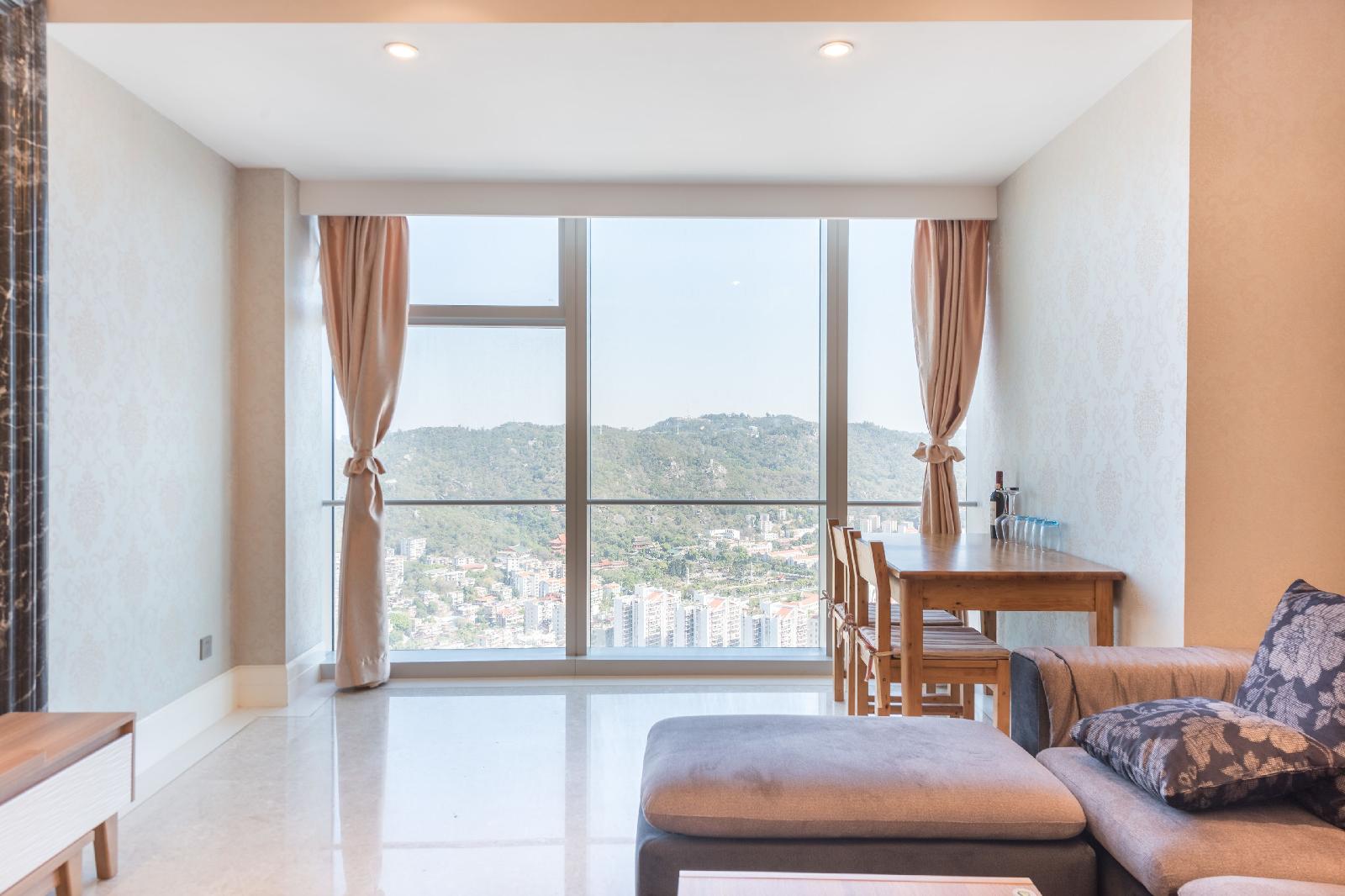 Twin Tower Anthony Seaview Apart-Hotel