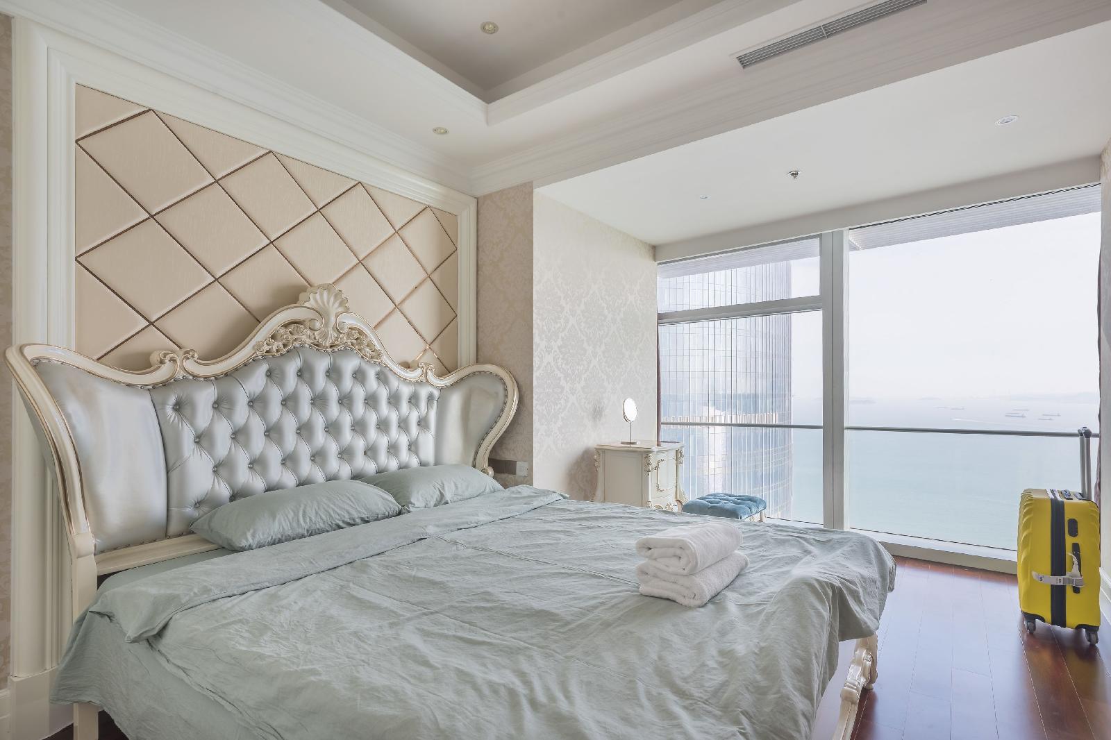 Twin Tower Anthony Seaview Apart-Hotel