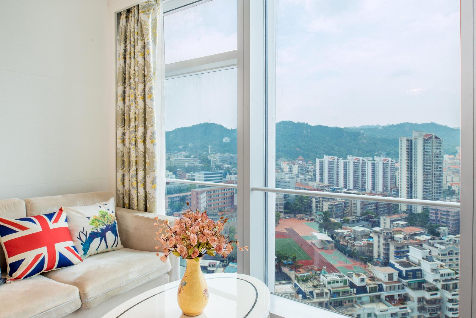 Twin Tower Anthony Seaview Apart-Hotel