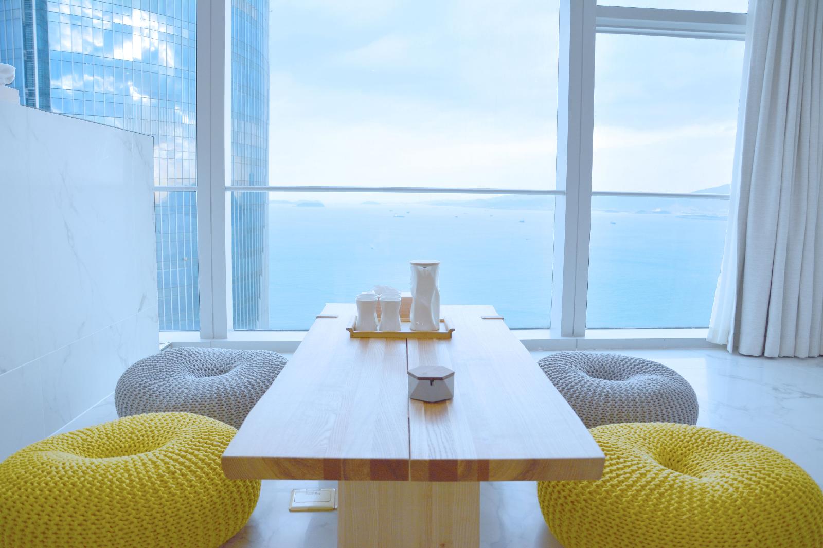 Twin Tower Anthony Seaview Apart-Hotel