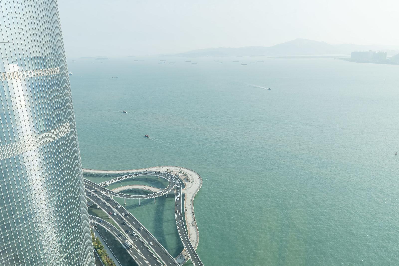 Twin Tower Anthony Seaview Apart-Hotel