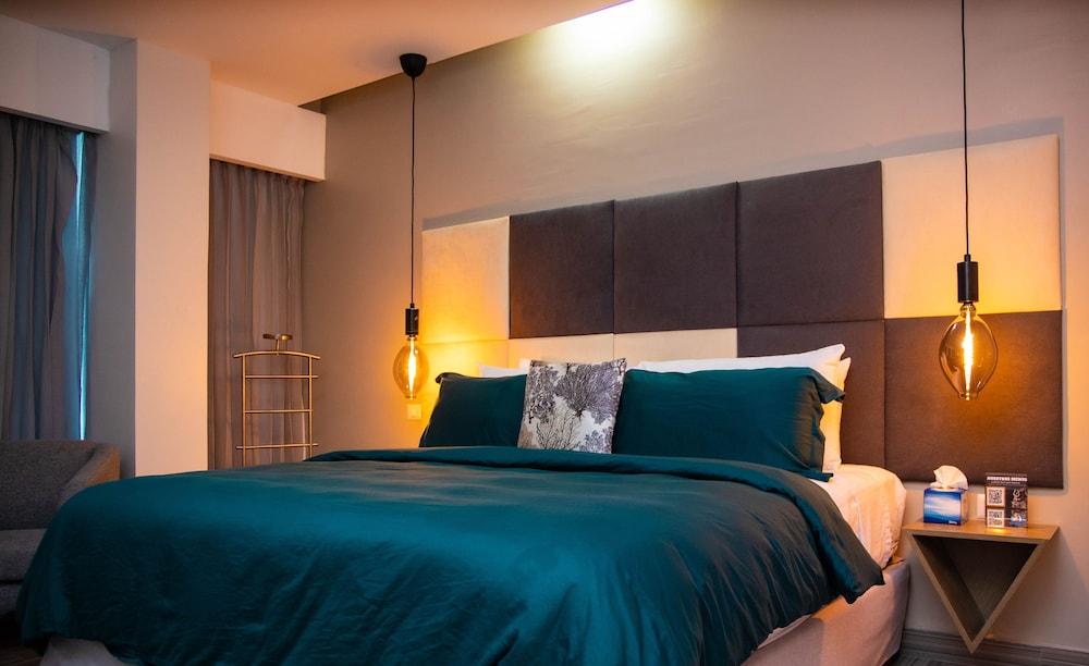 Alkquimia Hotel Lounge and Bar