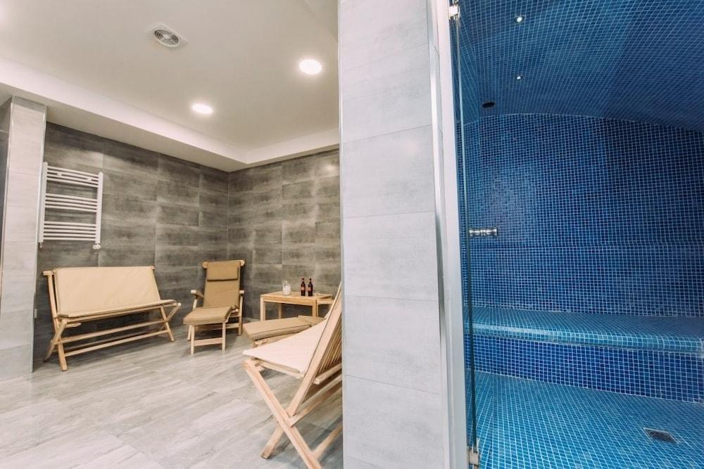 Sapphire Hotel & Spa Bakuriani