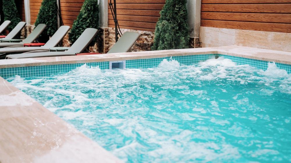 Sapphire Hotel & Spa Bakuriani