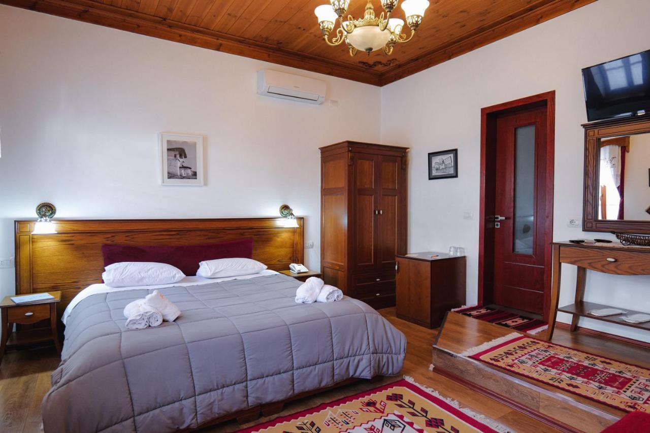 Hotel Bineri