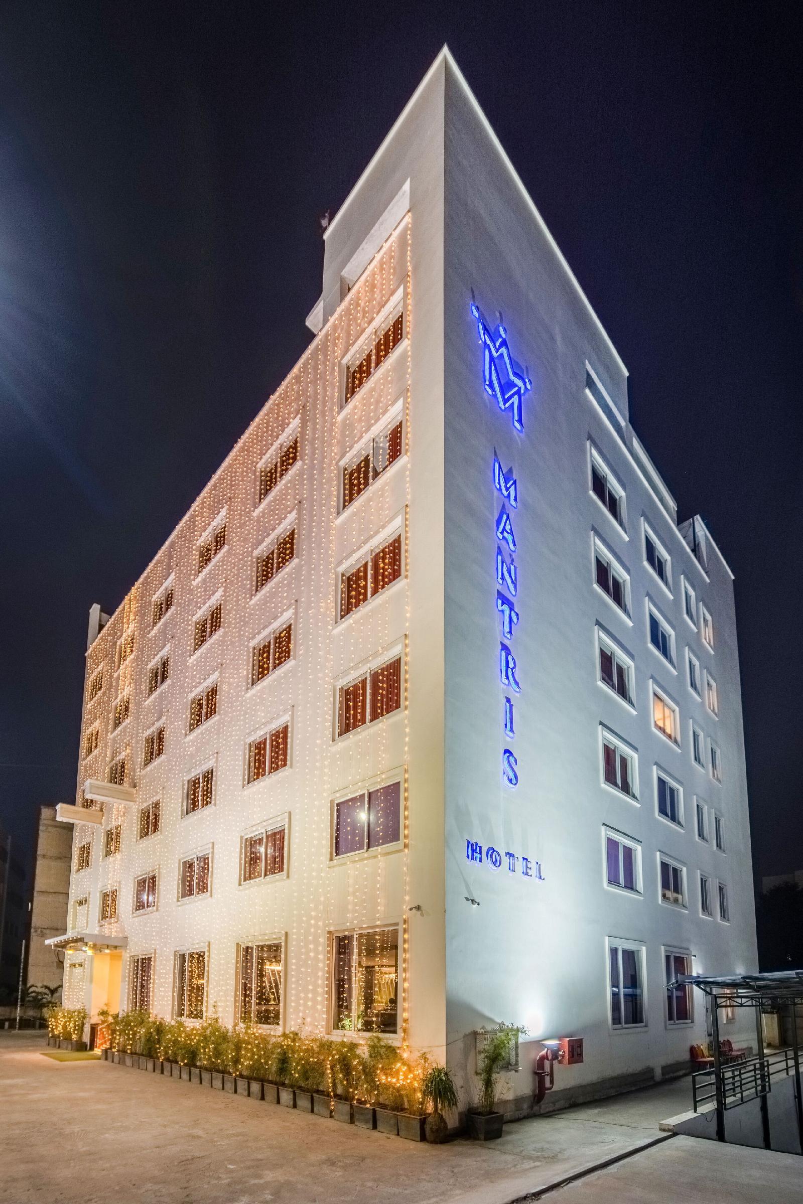 Mantris Hotel