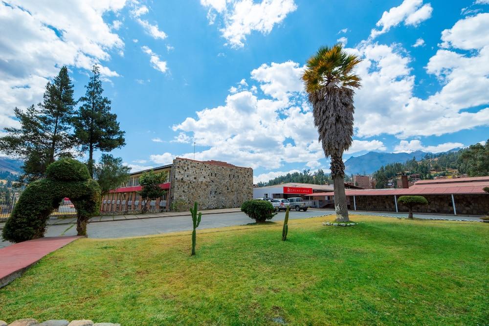 Real Hotel Huascaran