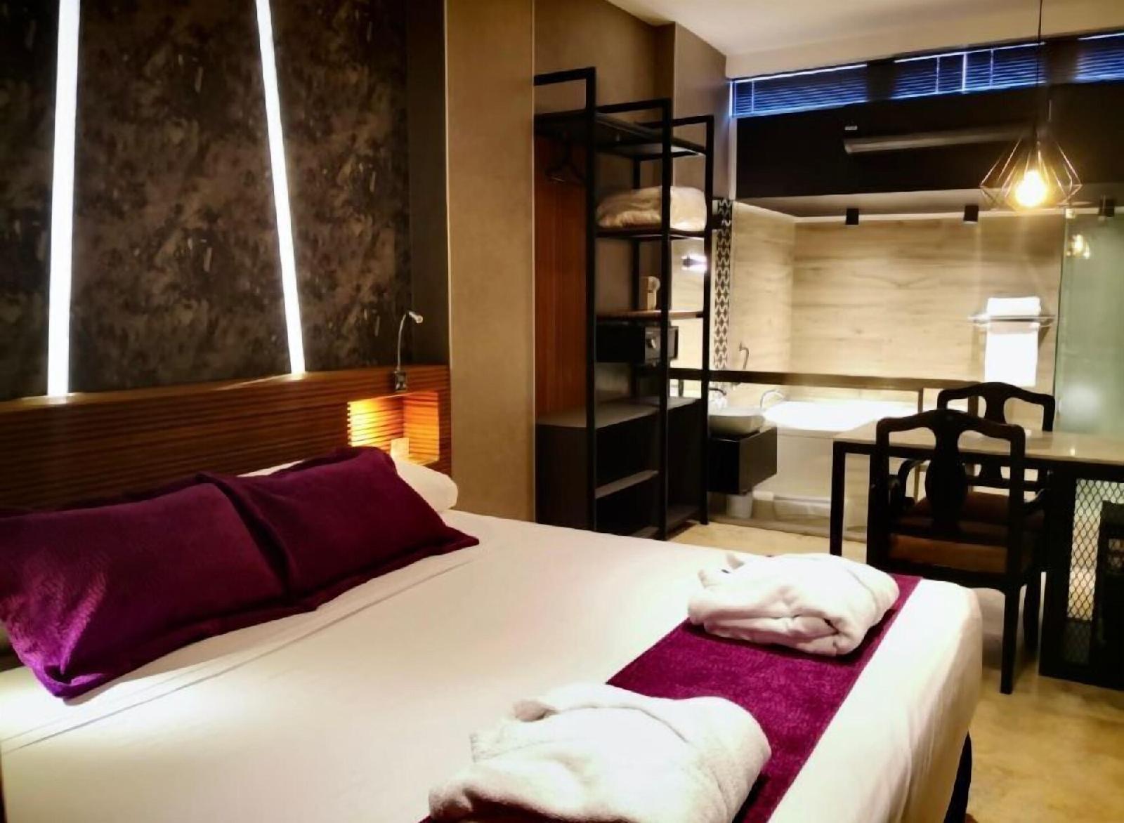 Hotel Las Lomas