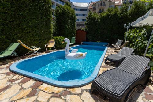 Illés Hotel