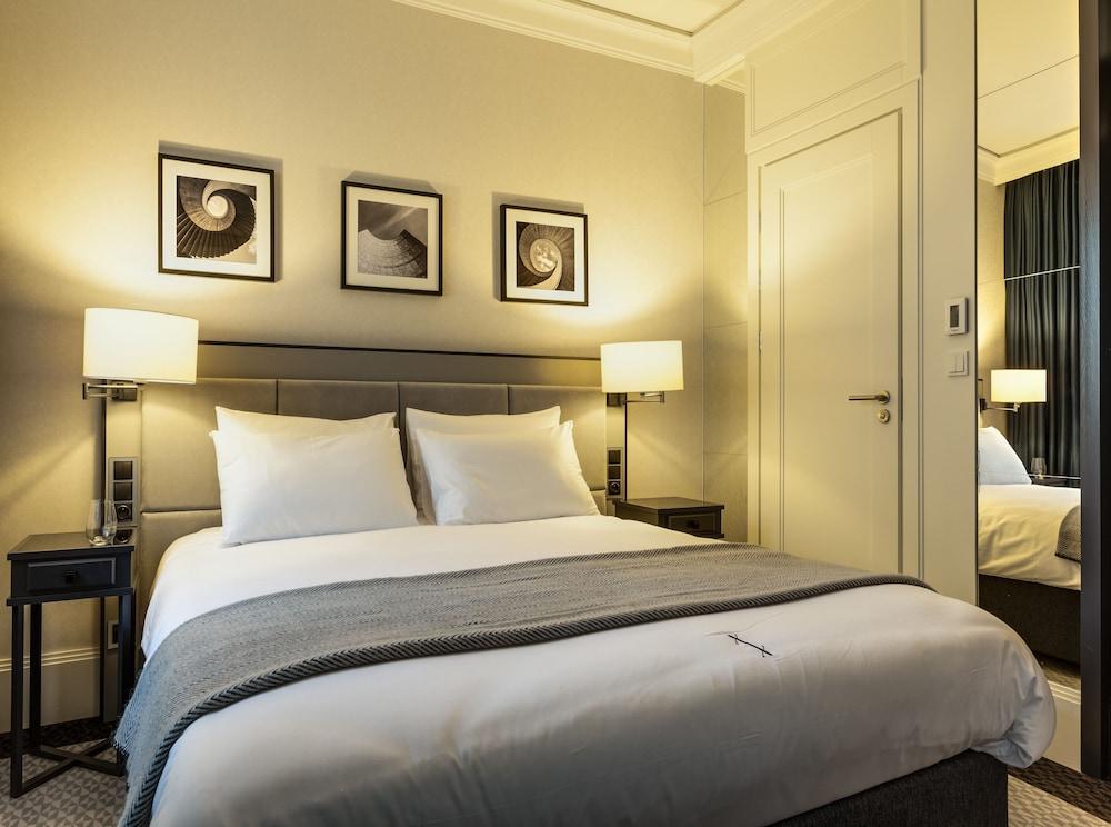 Hotel SixtySix