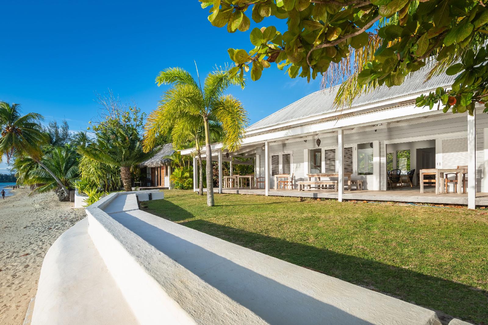 Moorea Beach Lodge