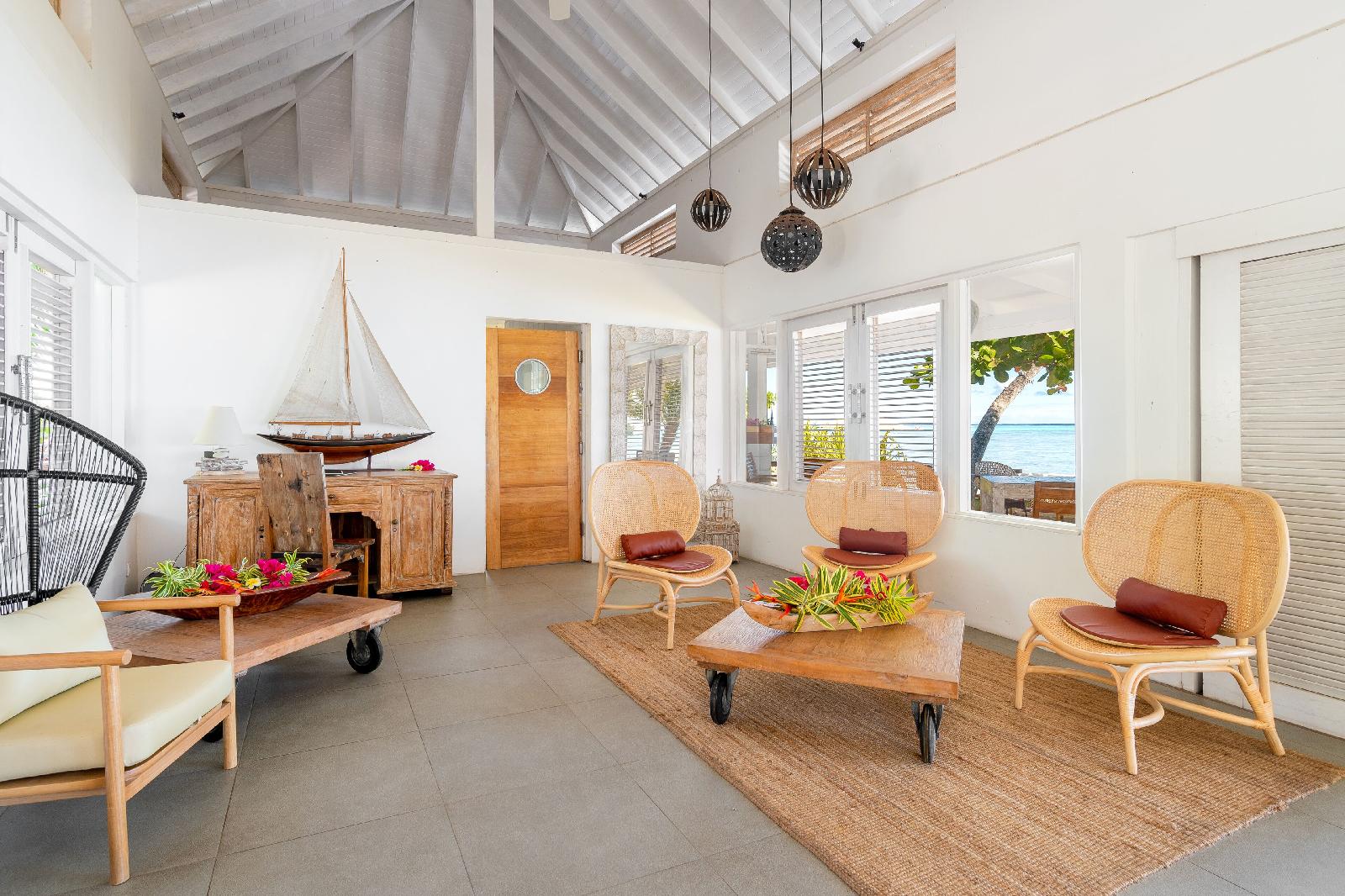 Moorea Beach Lodge