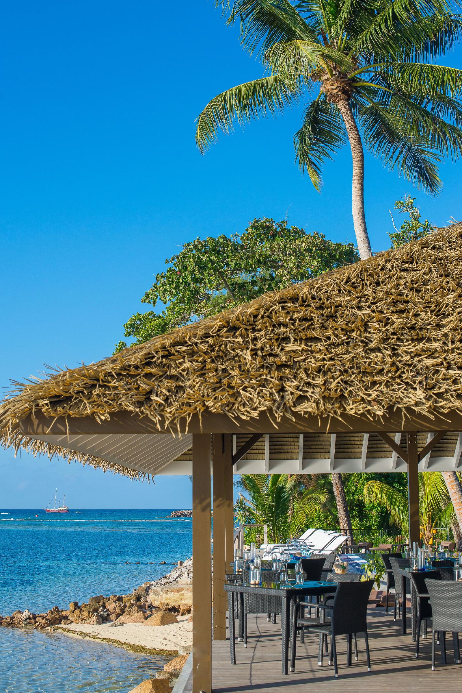 Le Nautique Luxury Waterfront Hotel