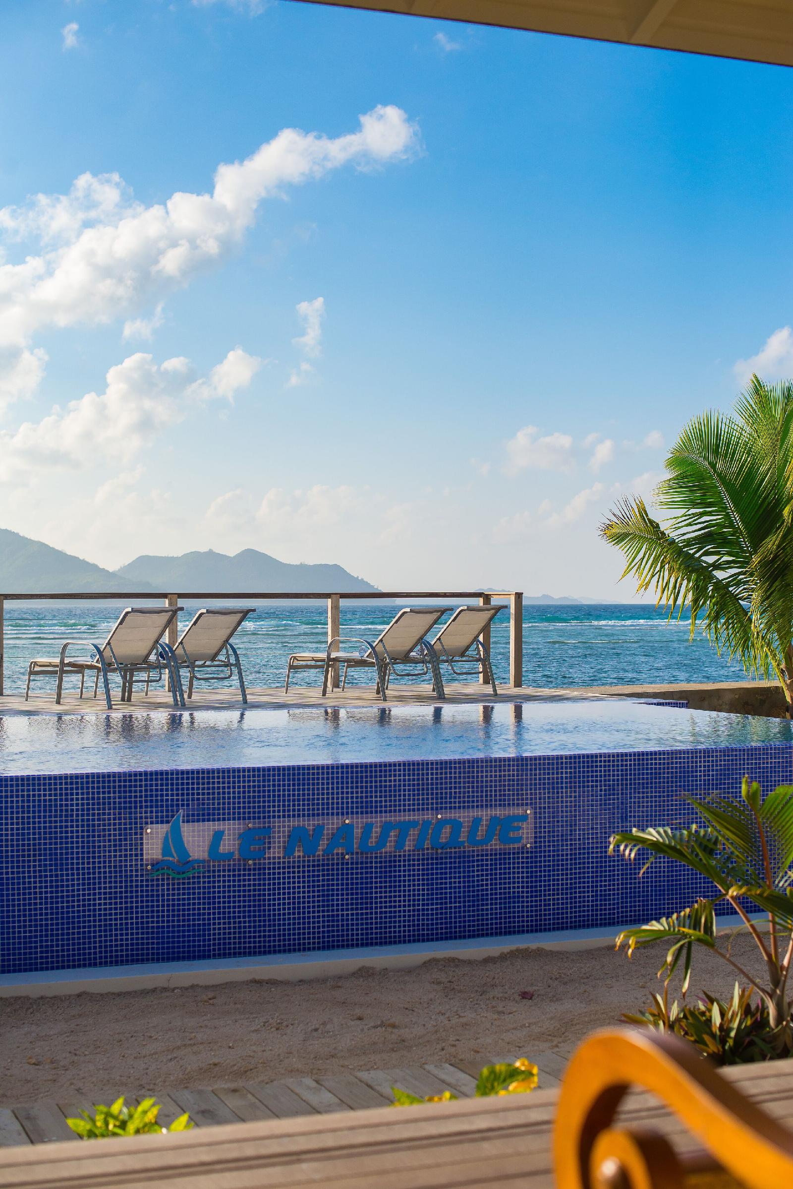 Le Nautique Luxury Waterfront Hotel