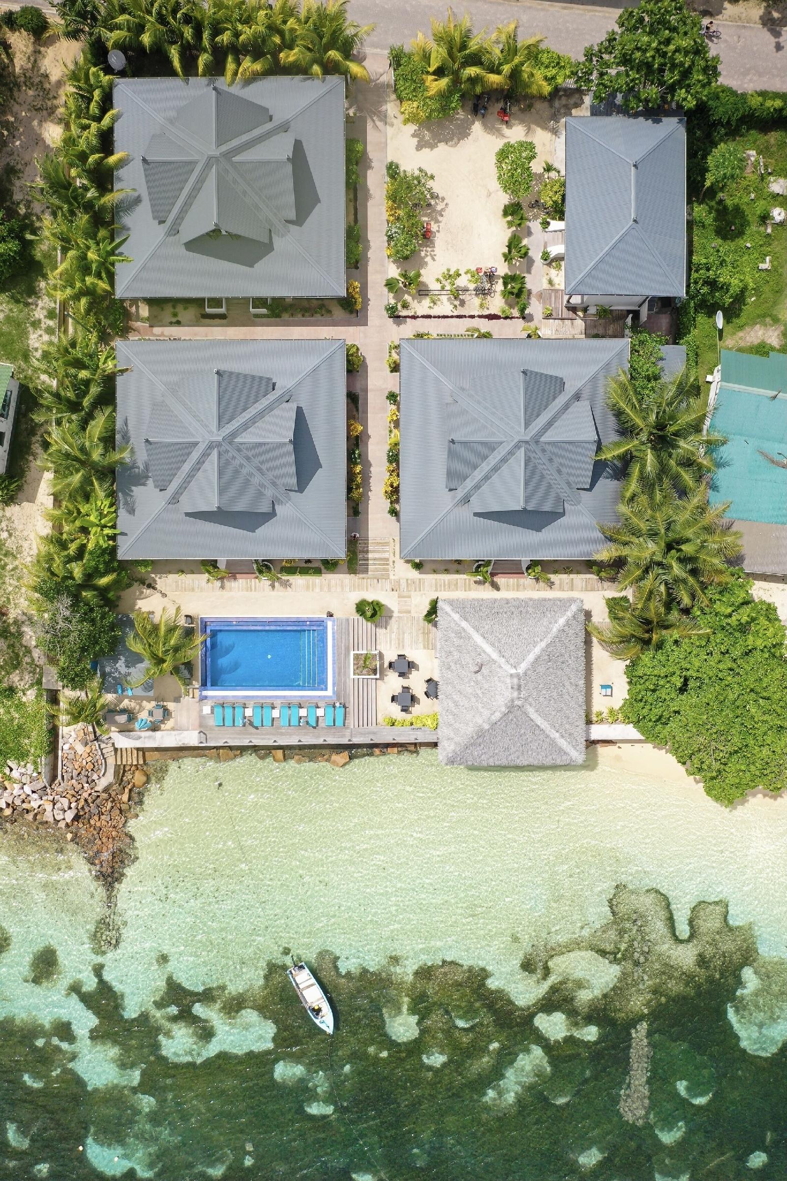 Le Nautique Luxury Waterfront Hotel