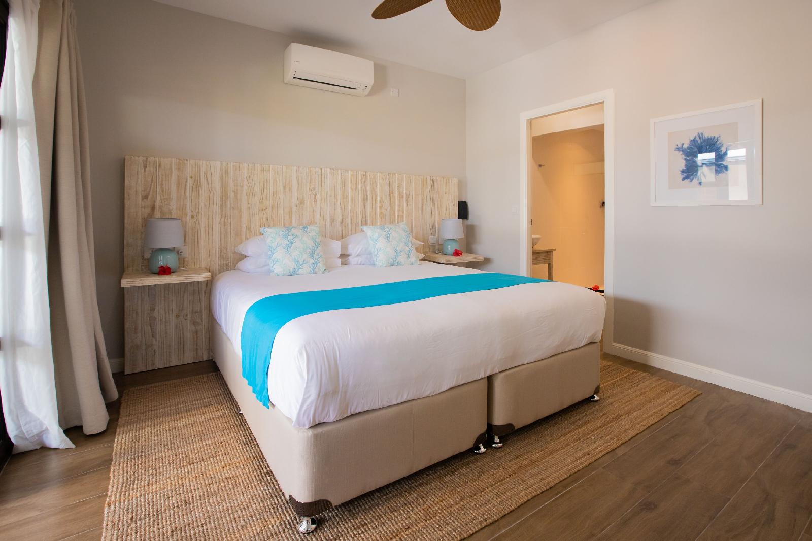 Le Nautique Luxury Waterfront Hotel