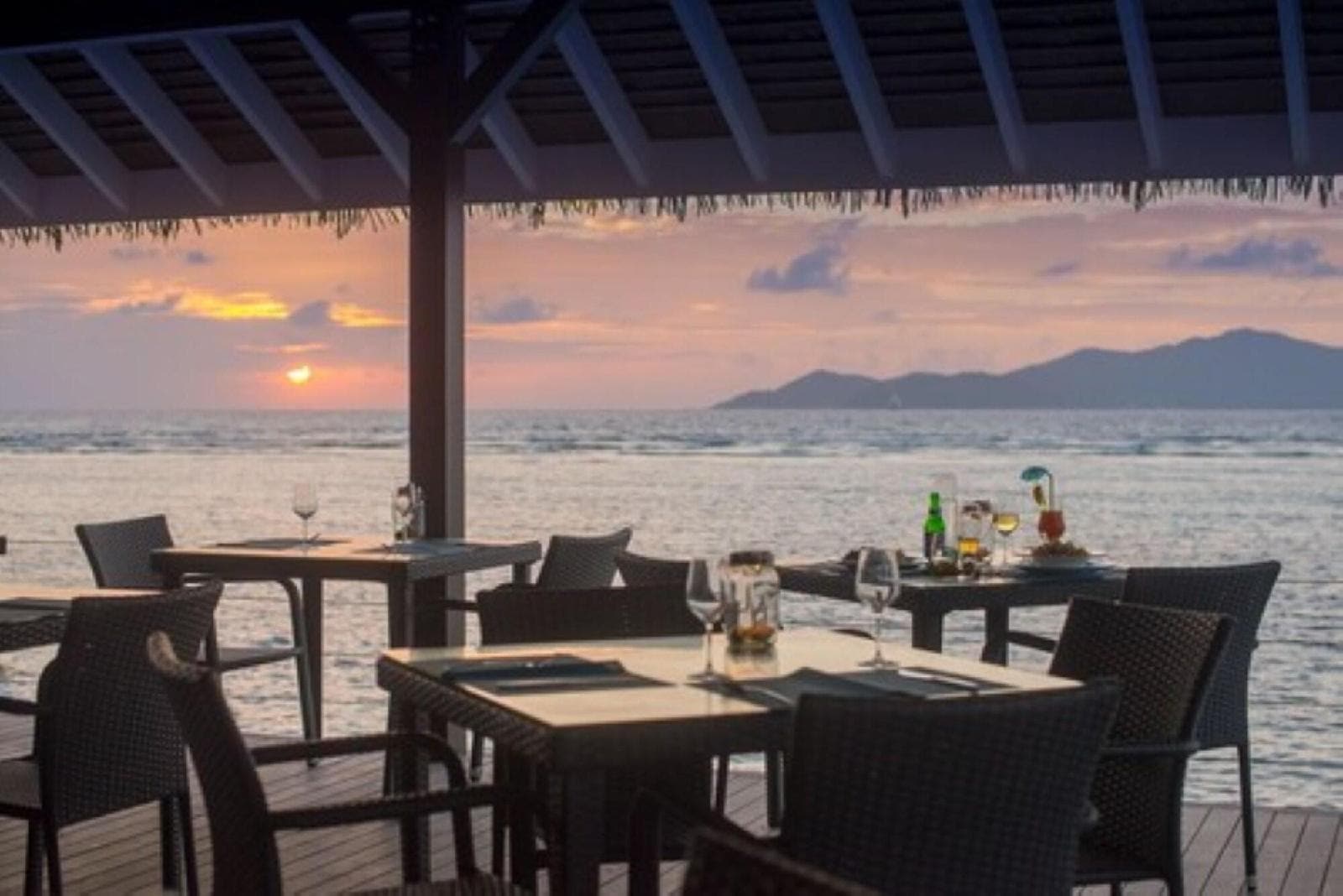 Le Nautique Luxury Waterfront Hotel