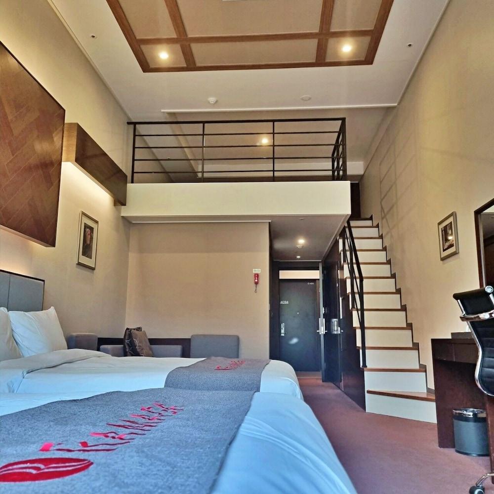 Ramada Hotel & Suites by Wyndham Gangwon Pyeongchang