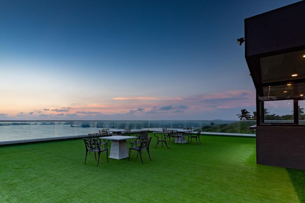 Agnus Luxury Villa