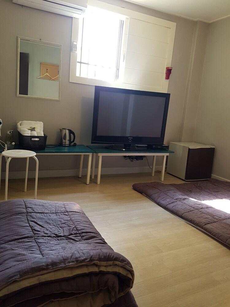 Ezen Motel
