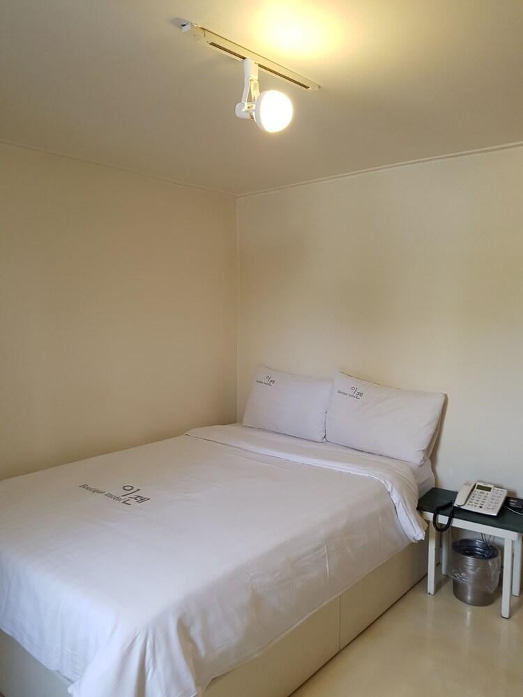 Ezen Motel